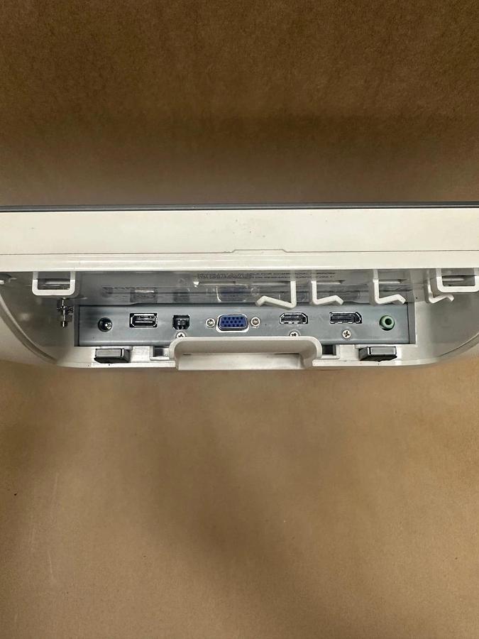 Used BARCO MDRC-2224 24” LED Color Clinical Medical Monitor