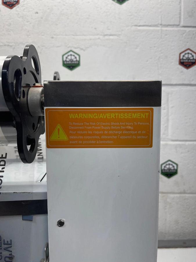 Used Y-Fang Sealing Machine ET-99SF Cup Sealing Machine, 110/120VAC, 60Hz, 420W