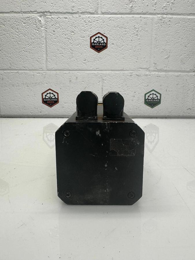 Used Danaher DBL4N00530-03M-000-S40 Servo Motor, w/ Neugart PLS 90