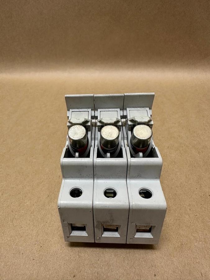 Used Ferraz Shawmut USCC3 Ultrasafe Fuseholder w/ ATDR25 Fuse (x3)