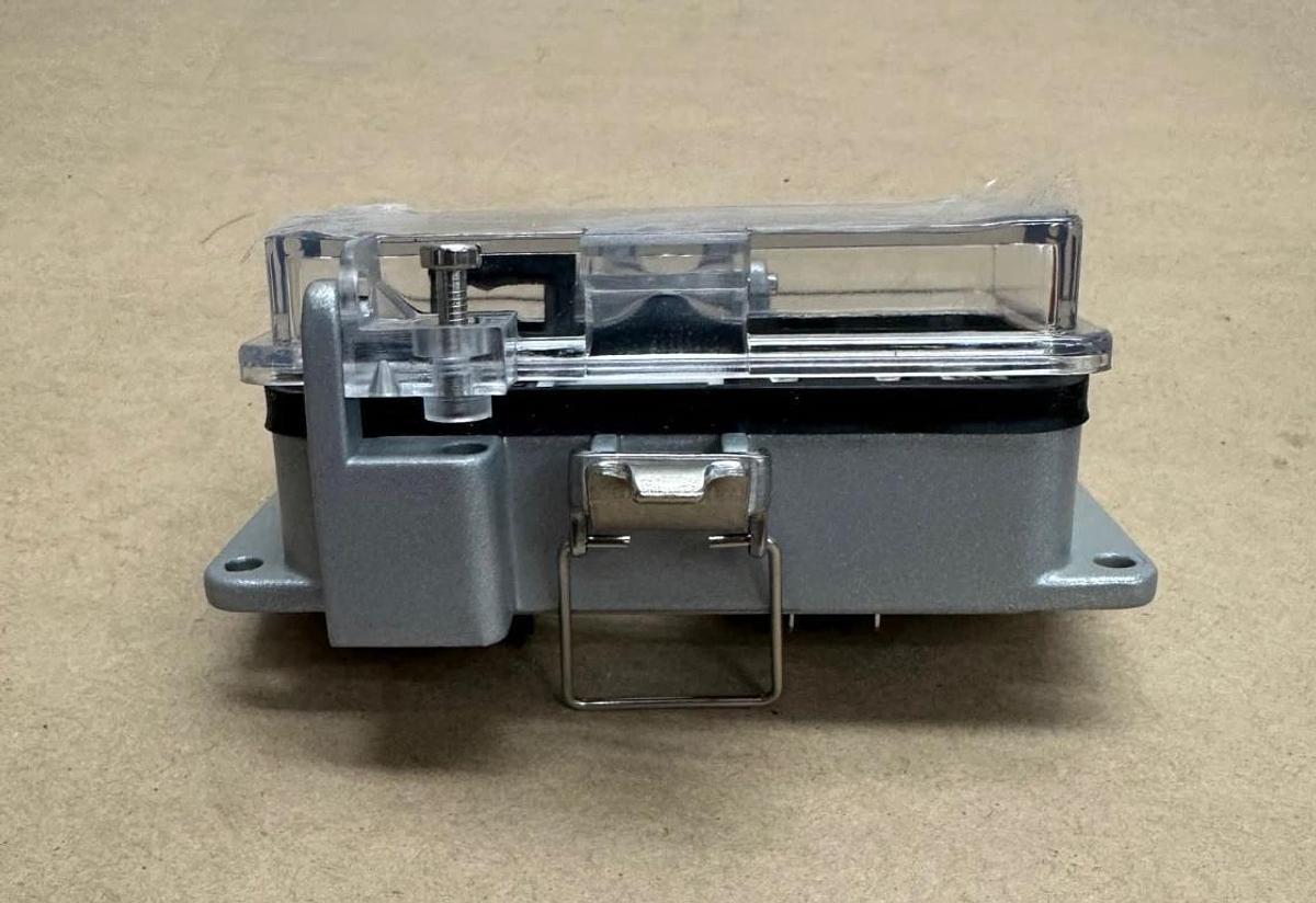 Used Grace Port P-B15-F3R3-TU450 Ethernet Panel Interface Connector *NEW*