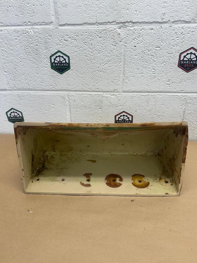 Used Maxi-Lift 16” x 7” Elevator Bucket