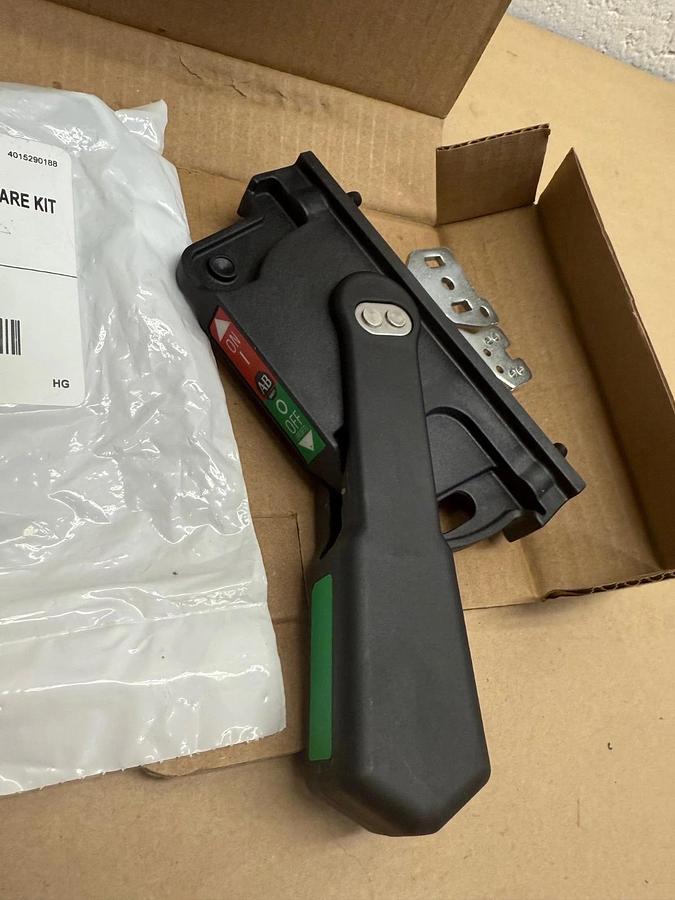 Used Allen-Bradley 1492-HP1 Series A, Molded Disconnect Handle (Small)