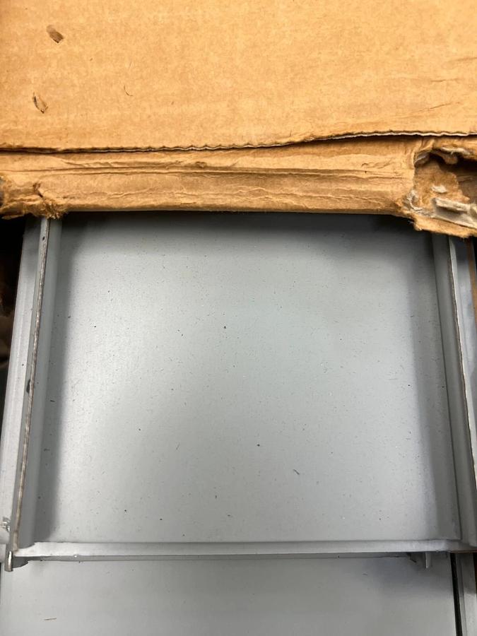 Wiremold G4000C Wire Ducting and Raceways (5) 10 ft lengths