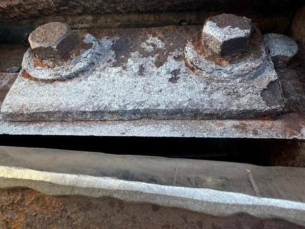 Used Rotary Airlock Feeder 16x16 Toshiba 5HP @ 1725RPM Falk 5203 J25 A, 26.94:1 Ratio