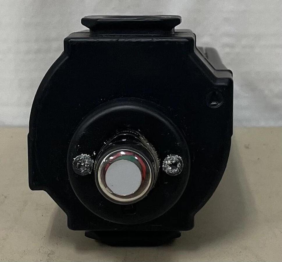 Used Norgren F74G-4AD-AD1 High-flow Coalescing Filter, 1/2” NPT Ports, Auto Drain