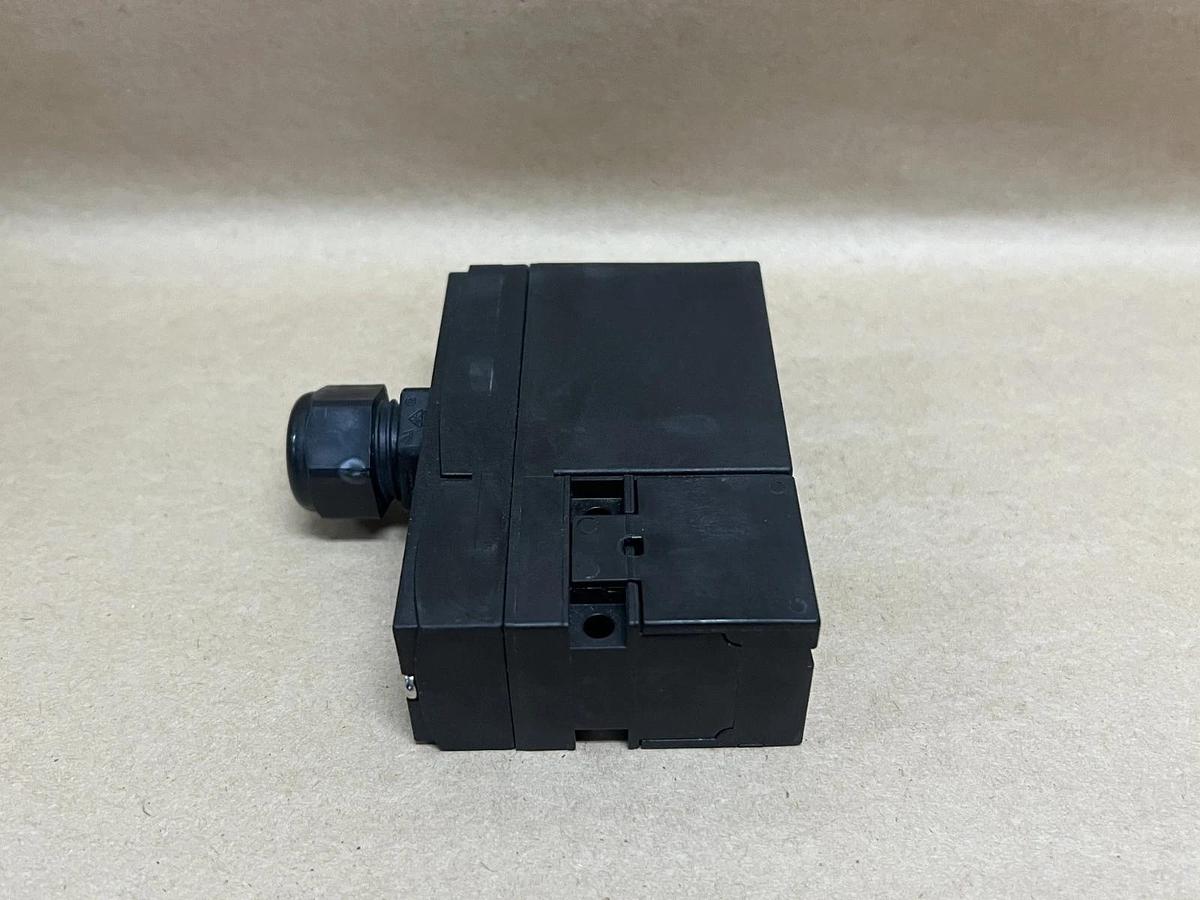 Schmersal AZM170-11ZRKA Solenoid Interlock 24VDC/24VAC 40-60Hz