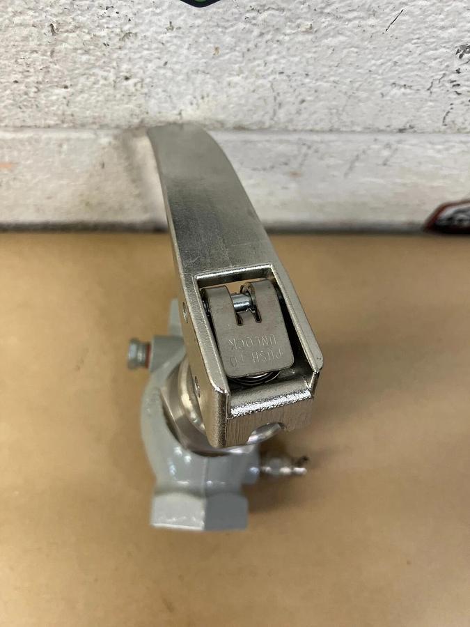 Used MEC ME820 Shut-Off Valve, 400 WOG Heavy Duty Quick Acting Globe Valve