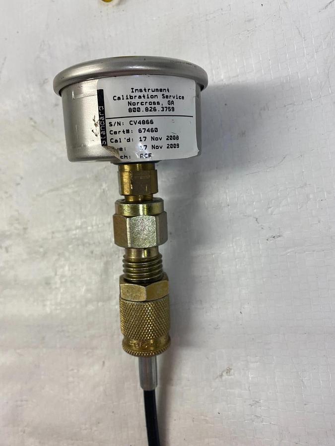 Used WIKA CV4866 0-5800 PSI 0-400 bar Pressure Gauge