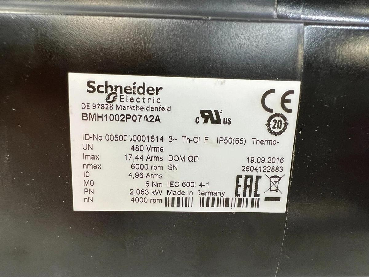Used Schneider Electric BMH1002P07A2A Servo Motor