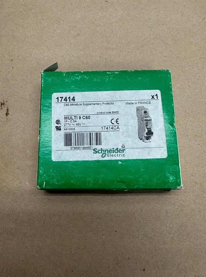 Schneider Electric 17414 Circuit Breaker *NEW*