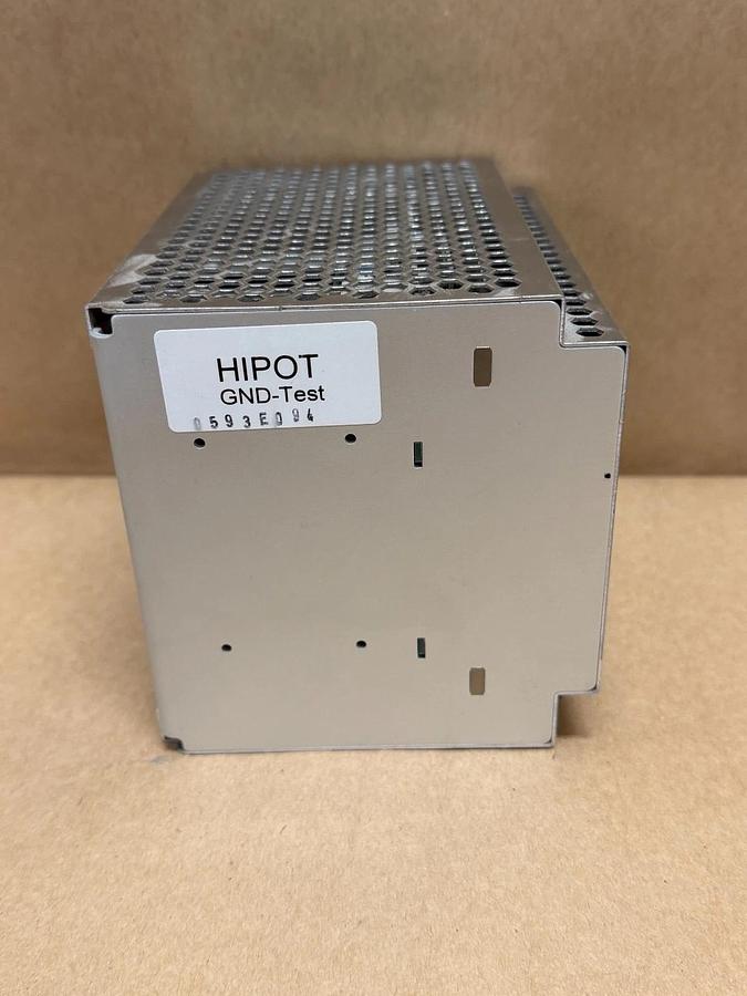 Used Phoenix Contact QUINT-PS-3X400-500AC/24DC/20 Power Supply