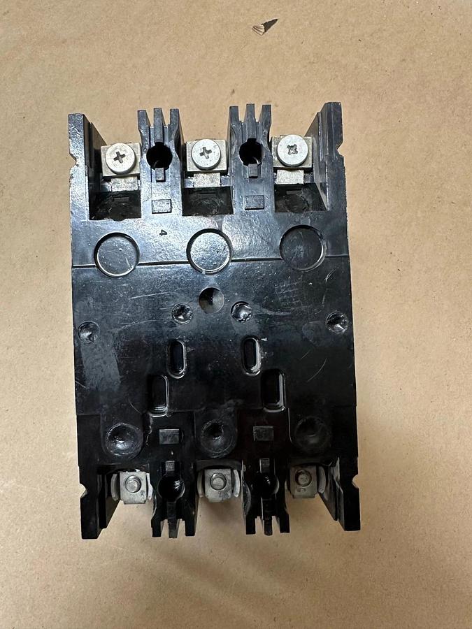 Used General Electric TEB132030 30A  3 Pole Circuit Breaker