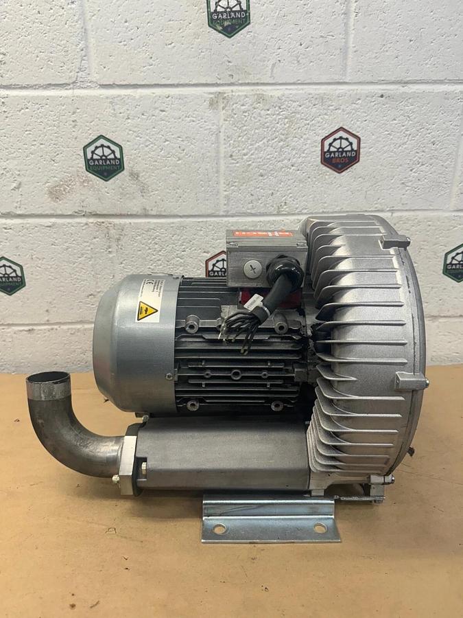 Used Busch SB 0200 D 0HT UE XX Vacuum Blower Pump