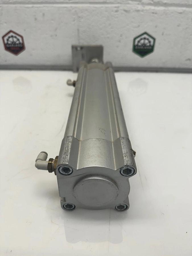 Used Festo DNCB-63-200-PPV-A Pneumatic Cylinder w/ Festo FX-M16X1.5