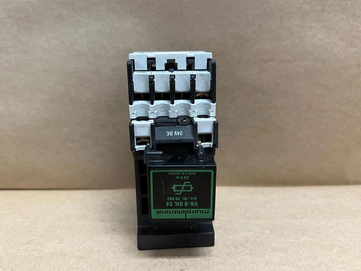 Used Moeller DIL00M-G-01 20A Contactor 24VDC, 3P - Lot of 10