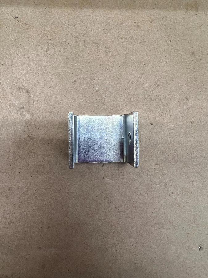 Used Eaton B-Line 9ZN-9012 23199A Cover Clamp - Lot of 193 pcs