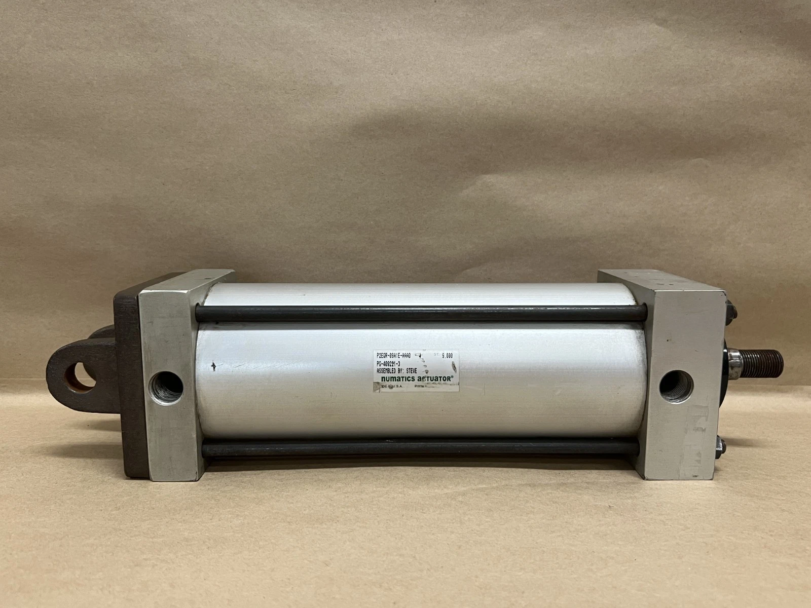 Used Numatics P2EQR-09A1E-AAA0 Double Acting Single Rod Cylinder Actuator