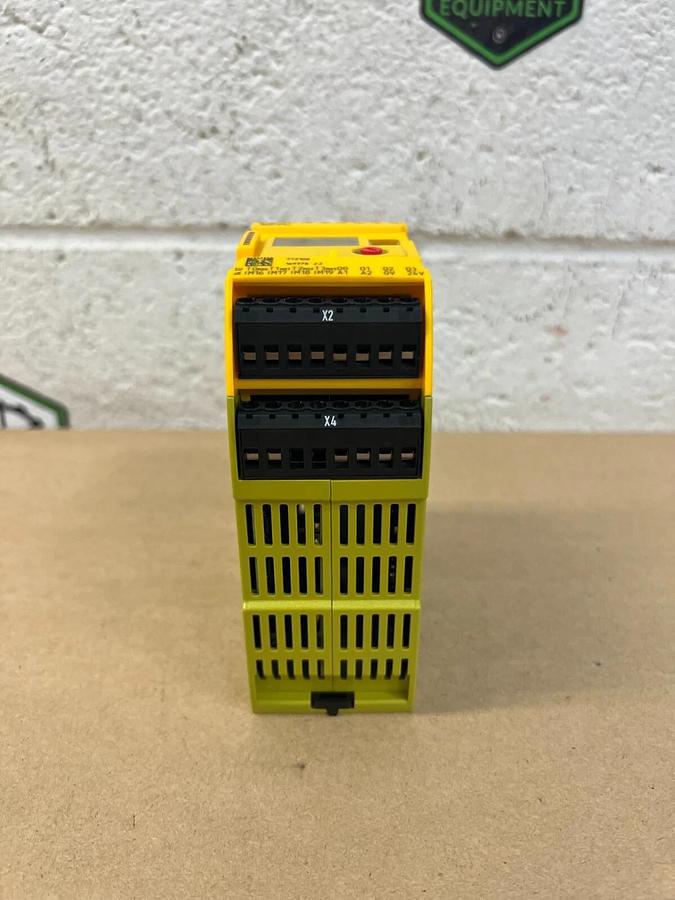 Used Pilz PNOZm BO Safety Relay