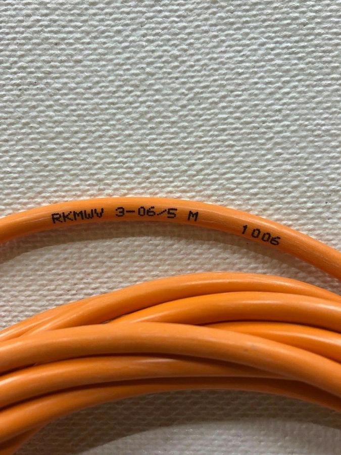 Lumberg Automation RKMWV 3-06/5M