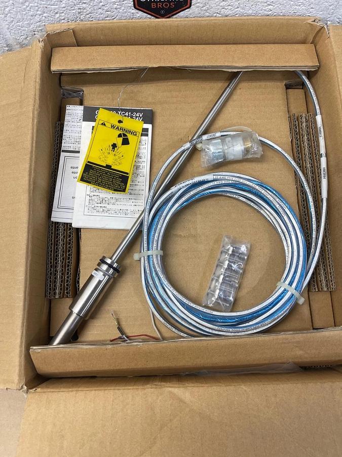 Used Pro-face GP2600-TC41-24V, 2880045-02 Display Screen *NEW*