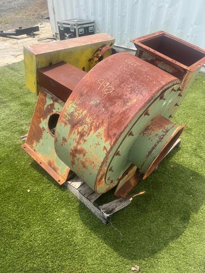 Used Industrial Blower Fan, CW Top Horizontal Blower, No Drive, 13.5” Inlet