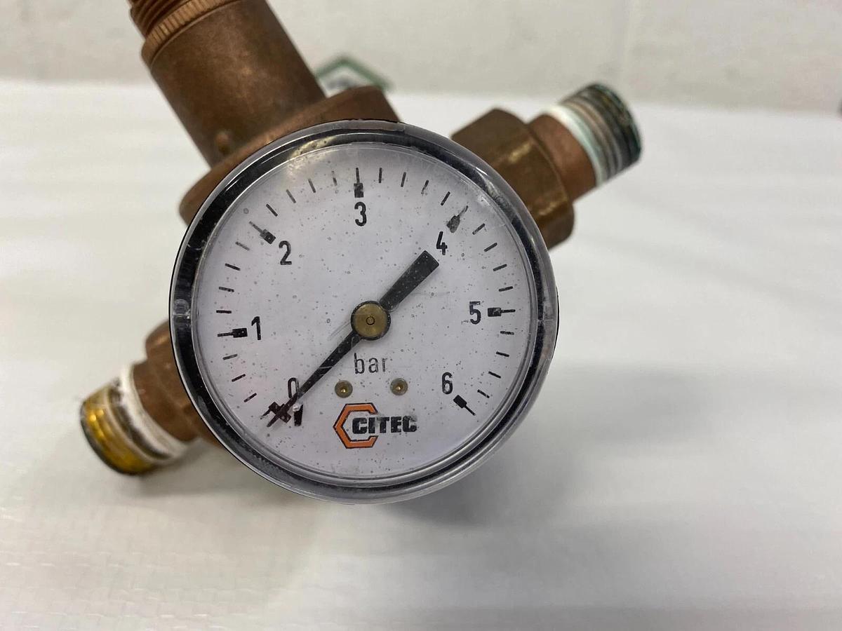 Used Citec DET40 Bronze Regulator Valve w/ 0-6 Bar Indicator, 1/2“ Fittings