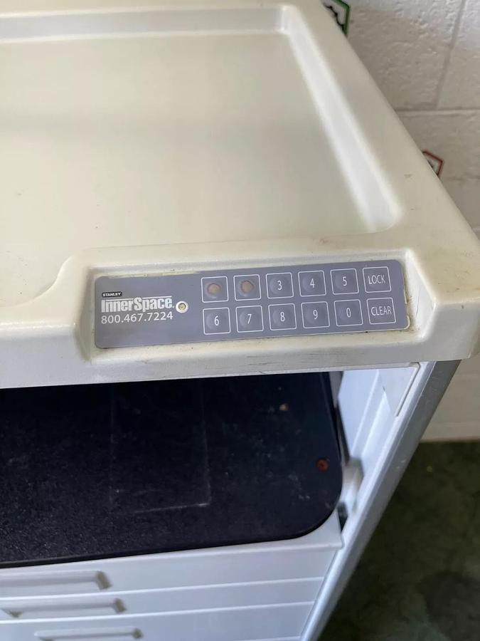 Used Stanley Inner Space Heavy Duty Medical Grade Storage/Tool Cabinet, 4 Drawer/Tray