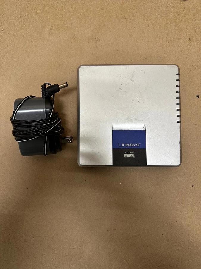 Used Linksys EG008W Gigabit 8-Port Workgroup Switch with Cord