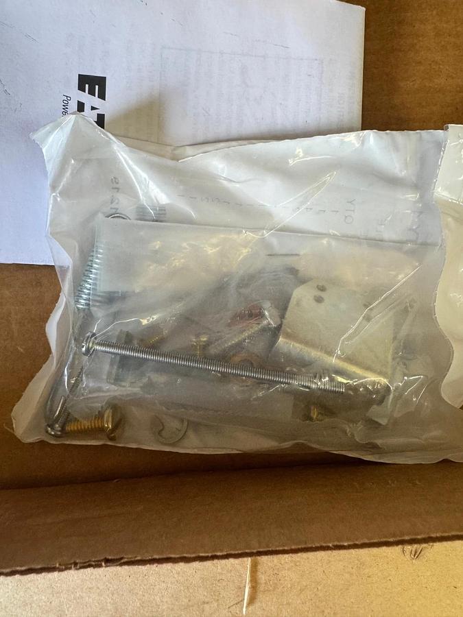 Used Eaton EHMFS04 Operator Flexible Circuit Breaker Shaft Handle *NEW*