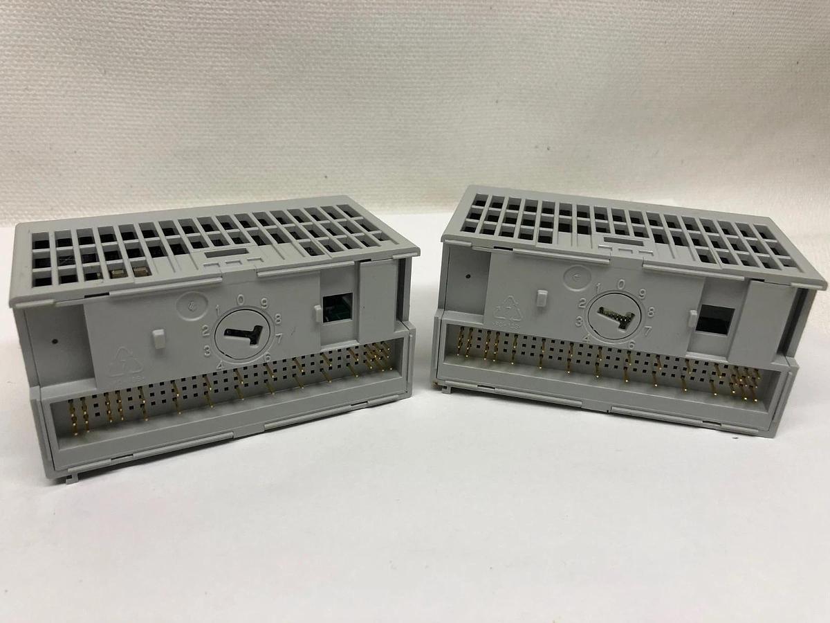 Used Allen Bradley 1794-OB8EP and 1794-IB16 Flex I/O (BOTH ITEMS INCLUDED)