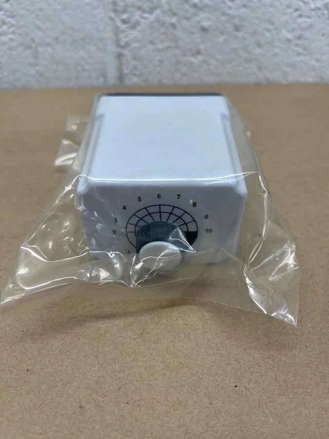 Used Dayton 5X828N Time Delay Relay, 120 VAC, 0.1-10 Sec, 10 A