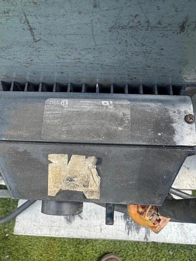 Used Lepel Conveyor 6" W, 52” L, TR-1000A 1/2Hp DC Motor, PPS Induction Sealer