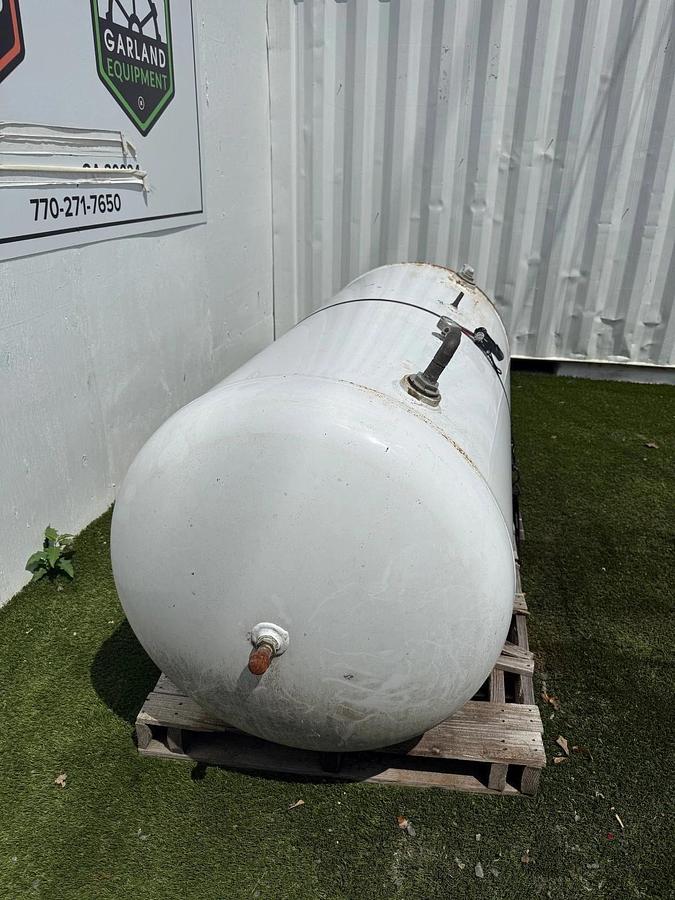 Used Steel Fab Carbon Steel 400 Gallon Pressure Vessel, MAWP: 200 PSI @ 400°F