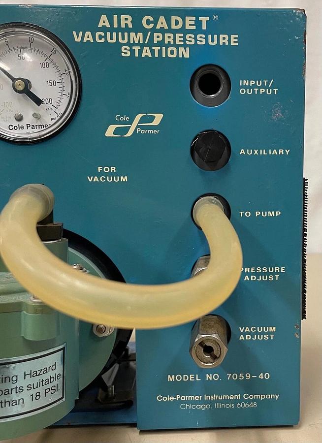 Used Cole Parmer 7059-40 Air Cadet Vacuum/Pressure Station 115V-ac