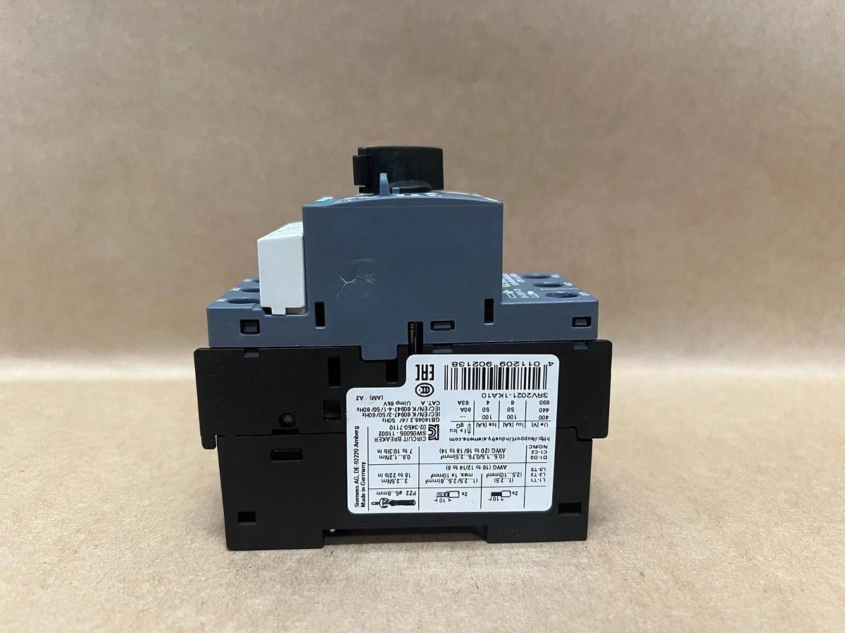 Used Siemens 3RV2021-1KA10 SIRIUS Circuit Breaker, Class 10