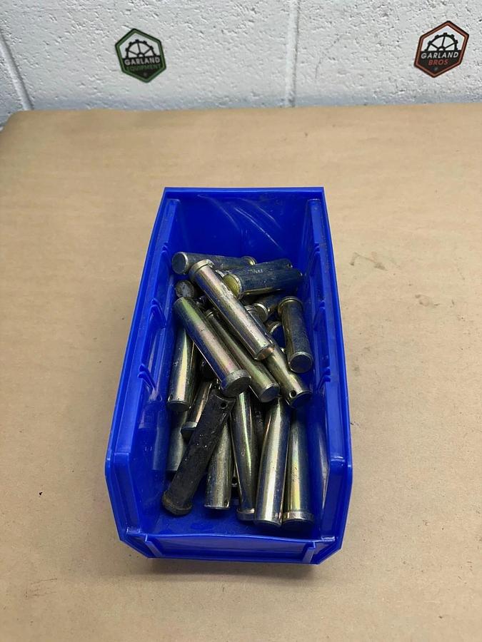 Used Clevis Pin 3-1/2” x 3/4” (Lot of 32) *NEW*