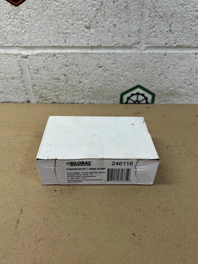 Used Global Industrial 246116 Thermostat Control/Heat Pump