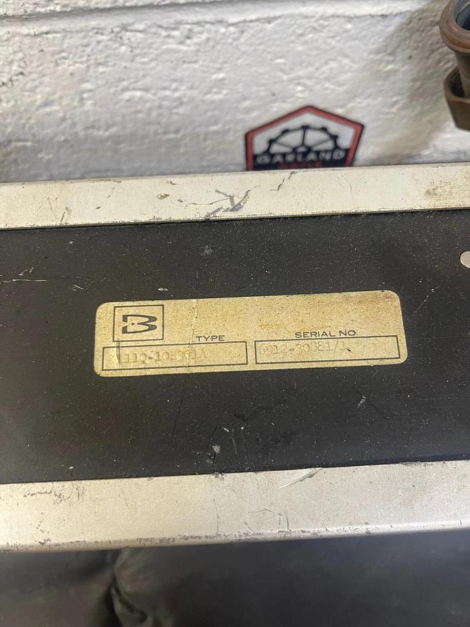 Used Brooks 110-10H301A Flow/Pressure Meter