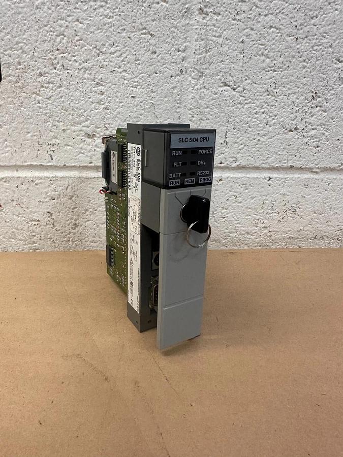 Used Allen Bradley - 1747-L542 Ser B - SLC 500 Processor Unit SLC 5/04 CPU