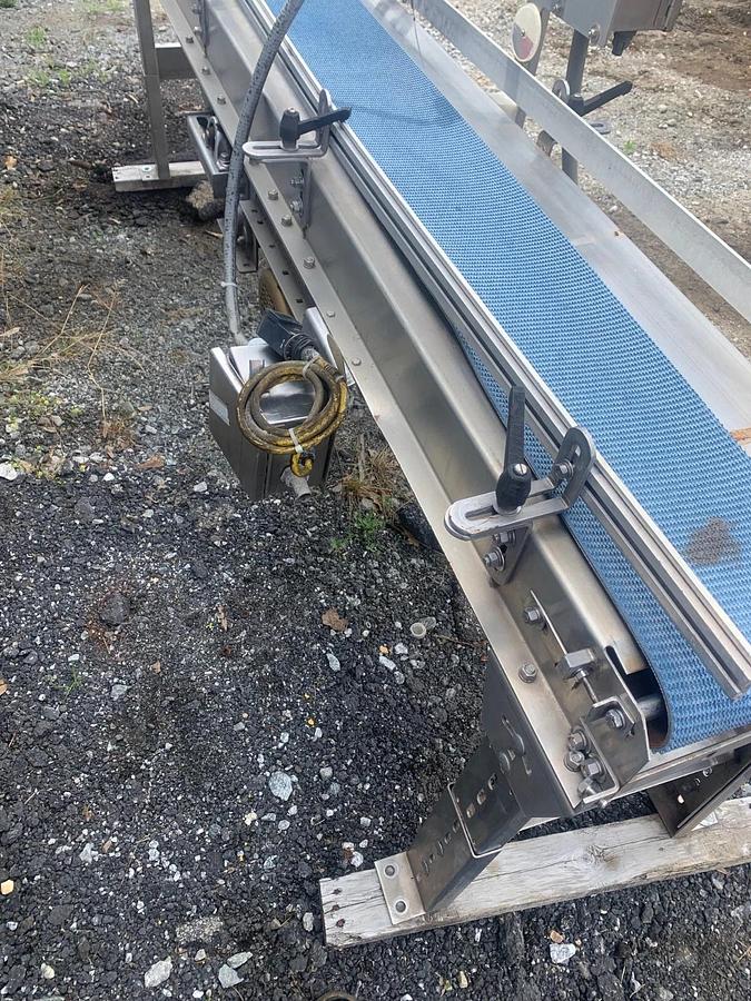 Used Stainless Steel Conveyor, Chevron Belt (9" x96" Belt)