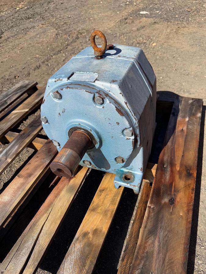 Used Inline Helical Gear Reducer Ratio 4.1, 22” x 15” x 18"
