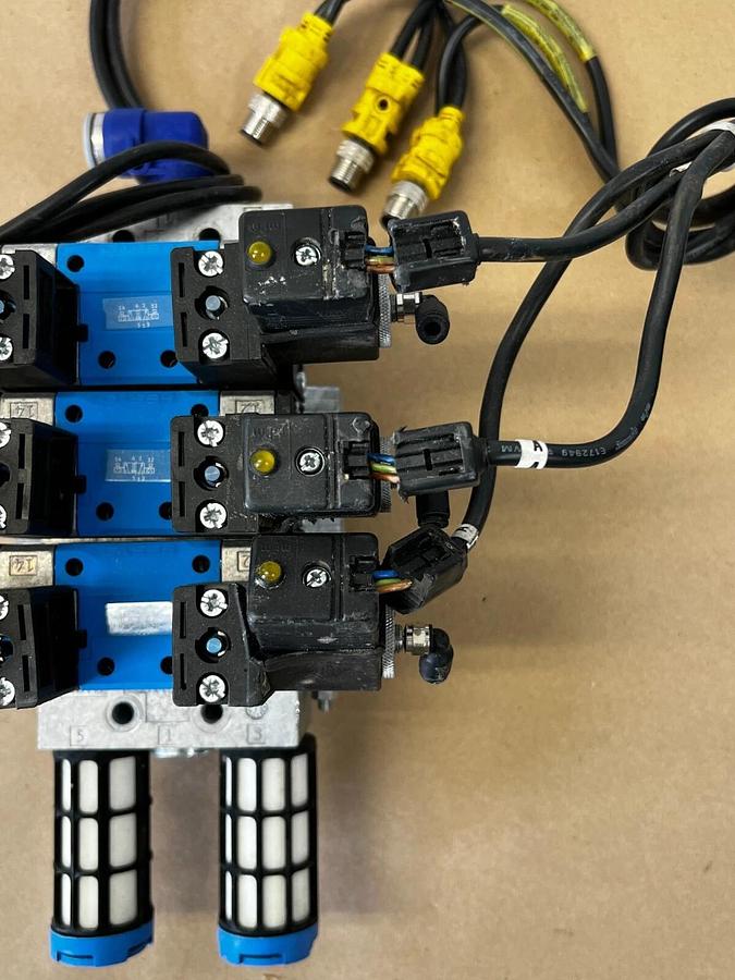 Used Festo VDMA24345-C-1, VDMA24345-D-1 Assembly - Parts Only