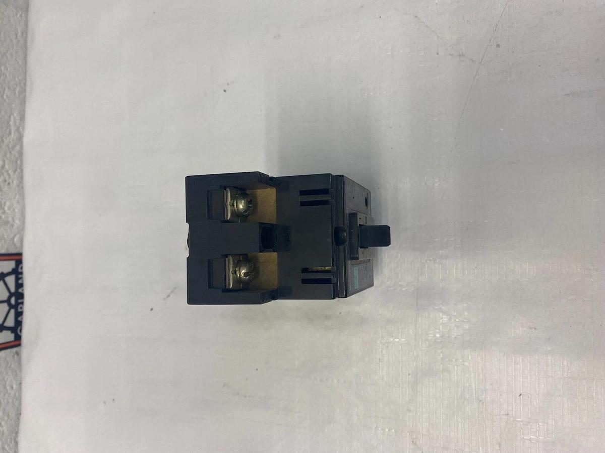 Used Mitsubishi NF30-CS No Fuse Breaker 5 AMP AC 220V