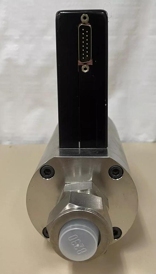 Used Brooks Instrument 5863E / -0A0B1FB0 Mass Flow Sensor, (gas: O2)