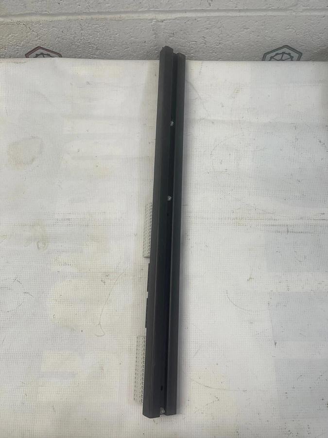 Used Siemens 16128-21-1 APACS+SDM Term Strip