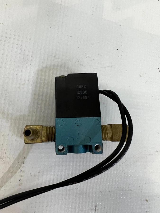 Used MAC 35A-AAA-DDBC-1BA Solenoid Valve