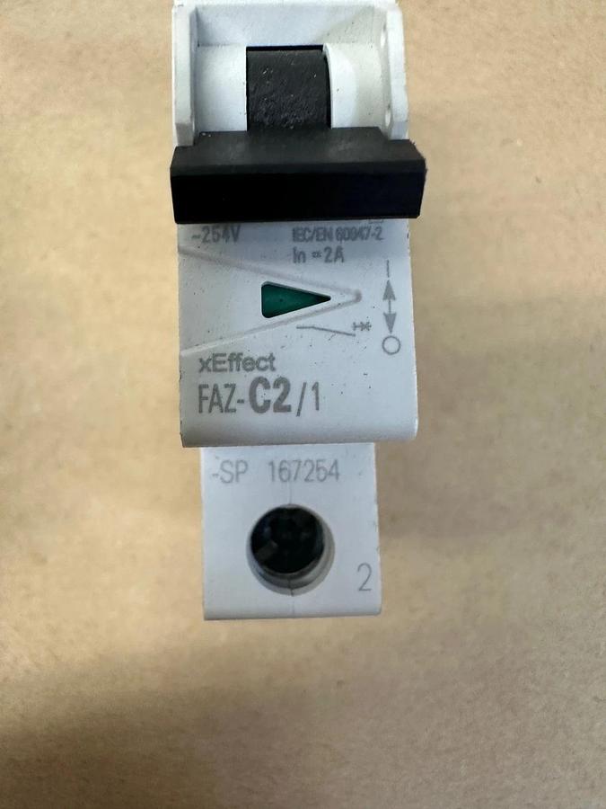 Eaton FAZ-D3, FAZ-C10, FAZ-C2, FAZ-C8 Allotment of 4 Breakers