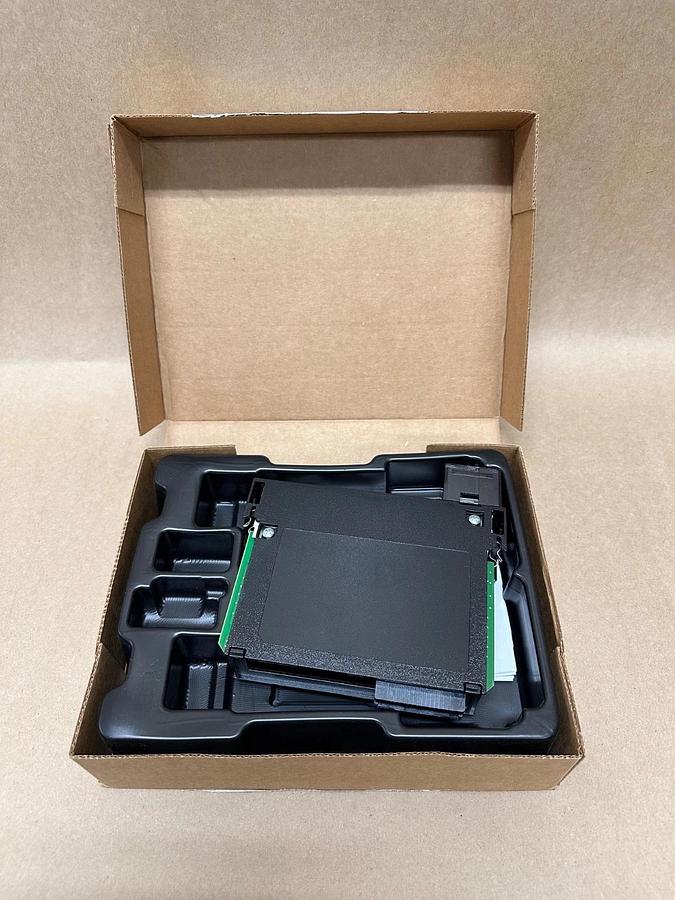 Allen Bradley 1756-OB16E ControlLogix 16 Point D/O Module