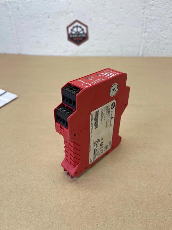 Allen-Bradley 440R-D23171 Safety Relay Ser A Guard Master MSR125HP, 24VDC 2W 6A